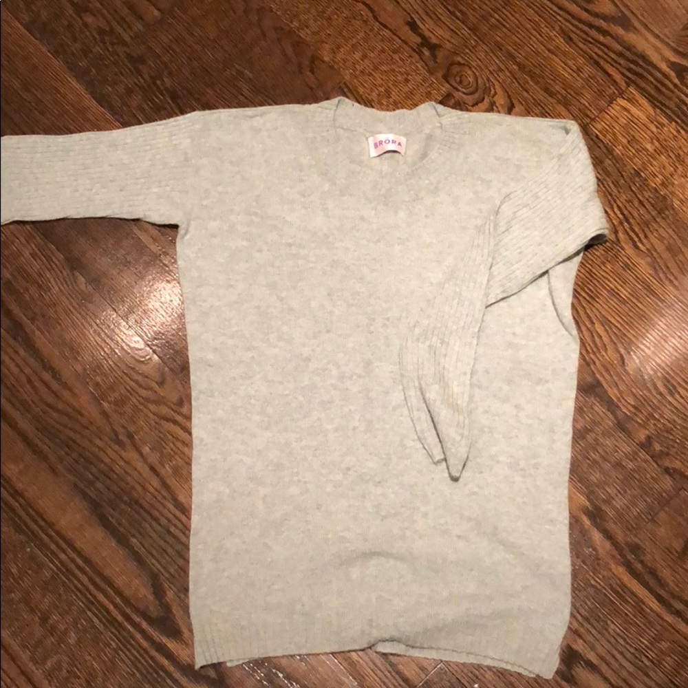 BRORA Scottish Cashmere sweater